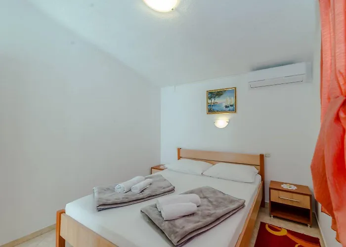 Holiday home House Seagull Vir